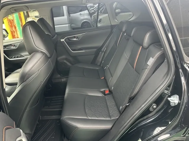 ＲＡＶ４(トヨタ)アドベンチャー4WD中古車 4