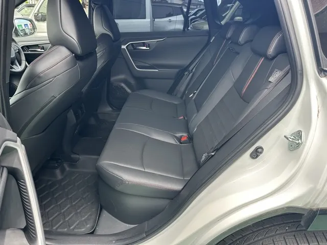 ＲＡＶ４(トヨタ)Z 4WD中古車 4