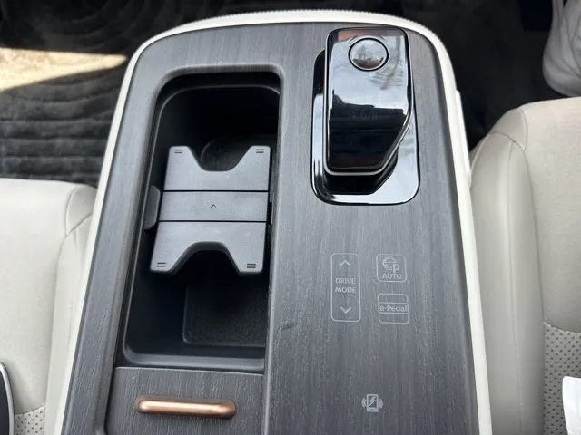 アリア(ニッサン)B9 e-4ORCE中古車 15