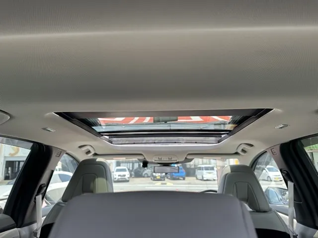アリア(ニッサン)B9 e-4ORCE中古車 25
