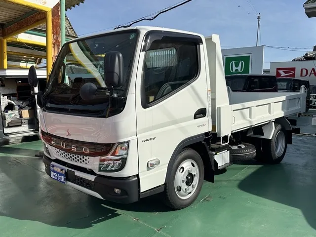 キャンター(三菱)全低床キョウカダンプ ２ｔ登録済未使用車 26