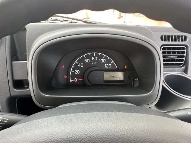 ミニキャブトラック(三菱)M 5MT届出済未使用車 8