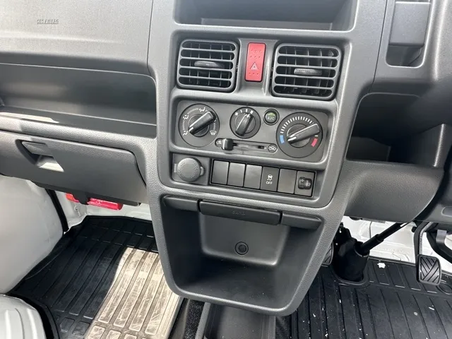 キャリートラック(スズキ)ミニキャブトラック M 5MT届出済未使用車 6