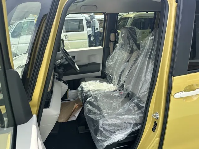 N-BOX(ホンダ)N-BOX ファッションスタイル コンフォートＰ届出済未使用車 3