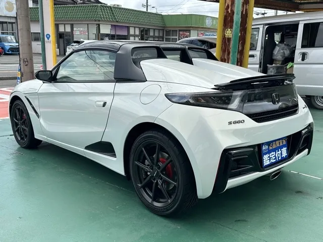 S660(ホンダ)モデューロX バージョンZ届出済未使用車 2