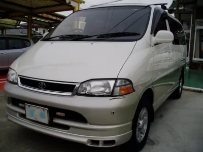 グランビア(トヨタ)４WD中古車 1