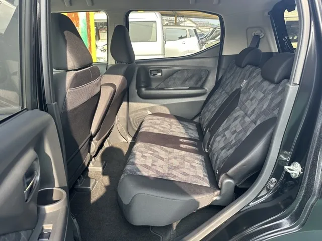 eKクロス(三菱)ＥＶ Ｐ中古車 4