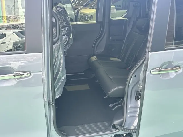 N-BOX(ホンダ)N-BOXカスタムターボ コーディネートスタイル届出済未使用車 4