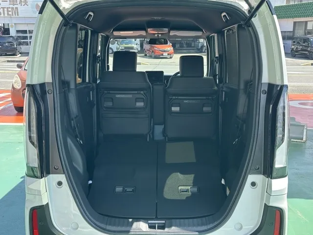 N-BOX(ホンダ)N-BOXカスタムターボ コーディネートスタイル 4WD届出済未使用車 11