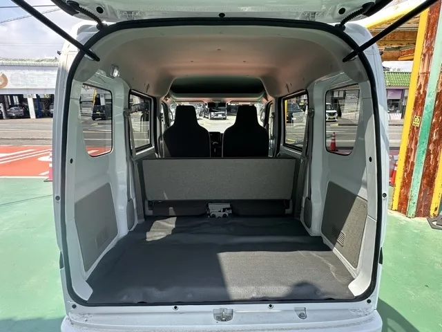 エブリイ(スズキ)NV１００クリッパーDX 4WD CVT中古車 9