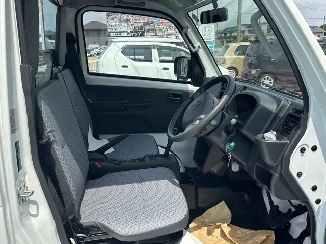 クリッパートラック(ニッサン)DX AT 4WD届出済未使用車 11