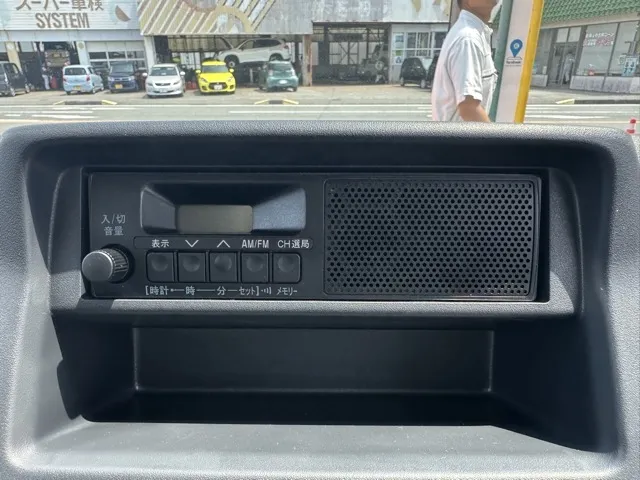 クリッパートラック(ニッサン)DX AT 4WD届出済未使用車 16