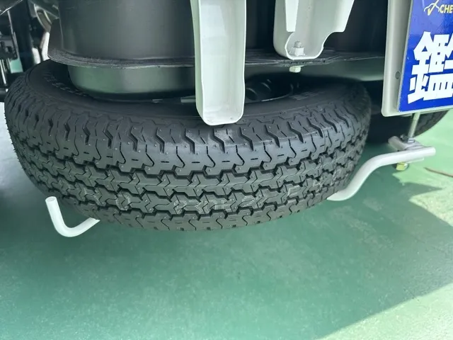 クリッパートラック(ニッサン)DX AT 4WD届出済未使用車 4