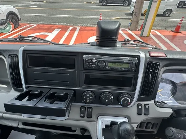 キャンター(三菱)平ボディ 3t AT中古車 15