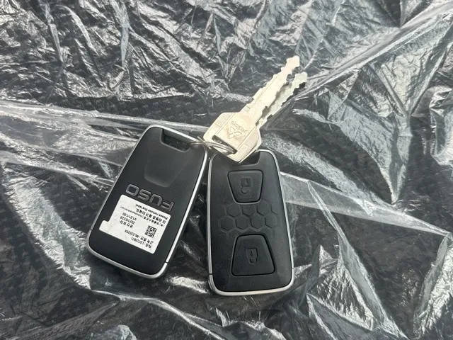 キャンター(三菱)平ボディ 3t AT中古車 20