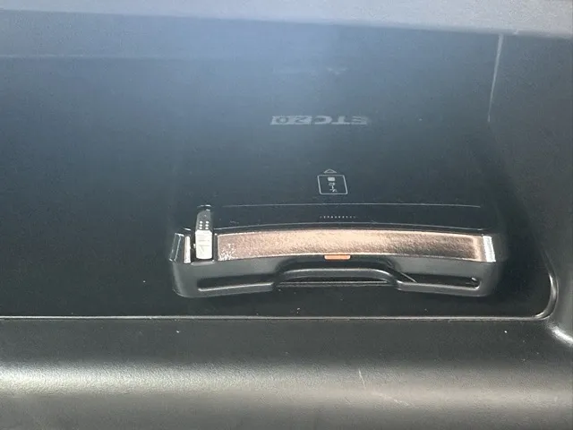 エクリプスクロス(三菱)P中古車 22