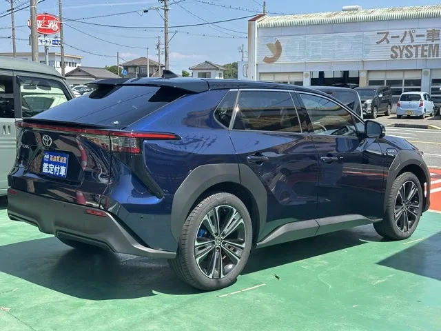 bZ4X(トヨタ)Z中古車 9