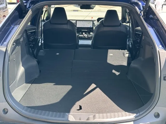 bZ4X(トヨタ)Z中古車 8