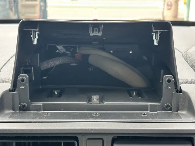 WR-V(ホンダ)X登録済未使用車 15