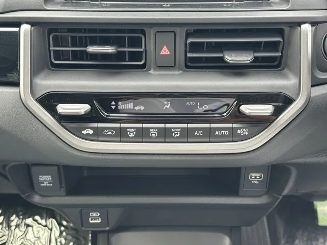WR-V(ホンダ)X登録済未使用車 16
