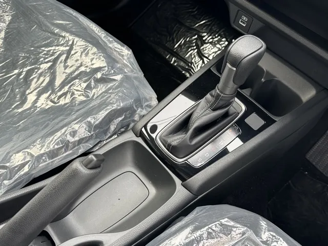 WR-V(ホンダ)X登録済未使用車 17
