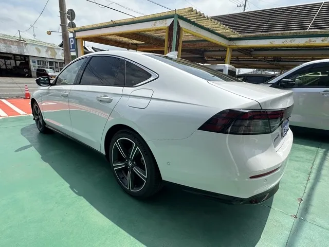 アコード(ホンダ)e：HEV中古車 2