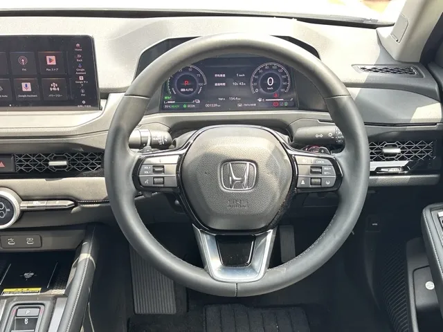 アコード(ホンダ)e：HEV中古車 7