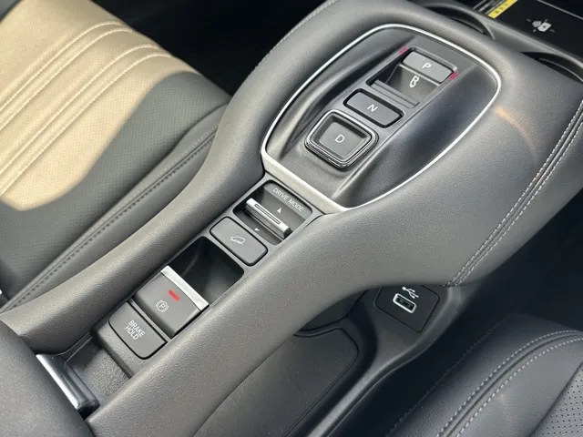 ZR-V(ホンダ)e：HEV Z中古車 18