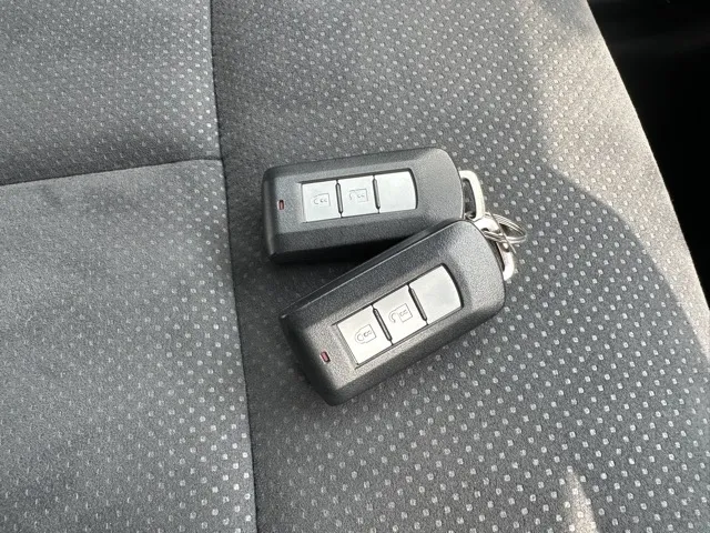 エクリプスクロス(三菱)P中古車 26