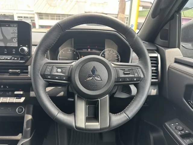トライトン(三菱)GSR中古車 7