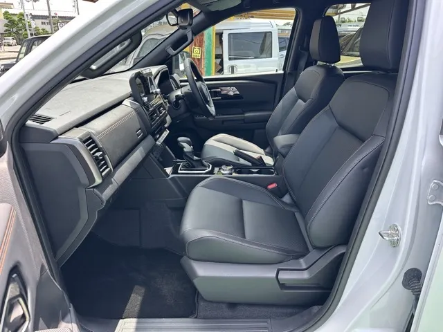 トライトン(三菱)GSR中古車 3