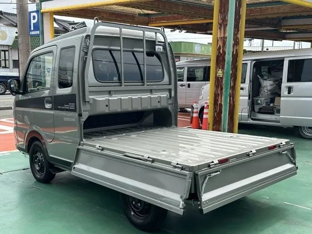キャリートラック(スズキ)スーパーキャリイXリミテッド 4WD AT届出済未使用車 13