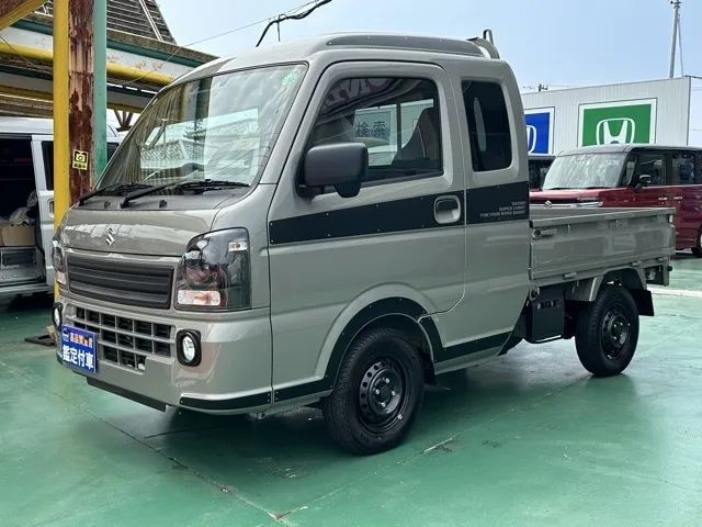 キャリートラック(スズキ)スーパーキャリイXリミテッド 4WD AT届出済未使用車 1