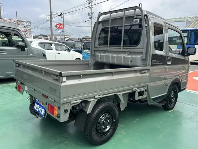 キャリートラック(スズキ)スーパーキャリイXリミテッド 4WD AT届出済未使用車 8