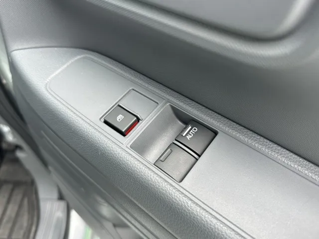 N-VAN(ホンダ)Gタイプ MT ４WDディーラ-試乗車 12