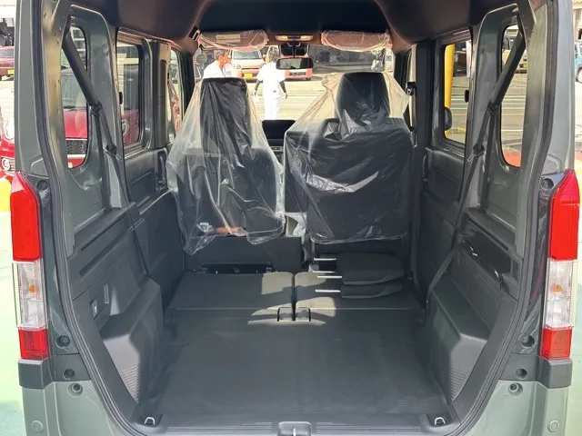 N-VAN(ホンダ)FUNターボ届出済未使用車 10
