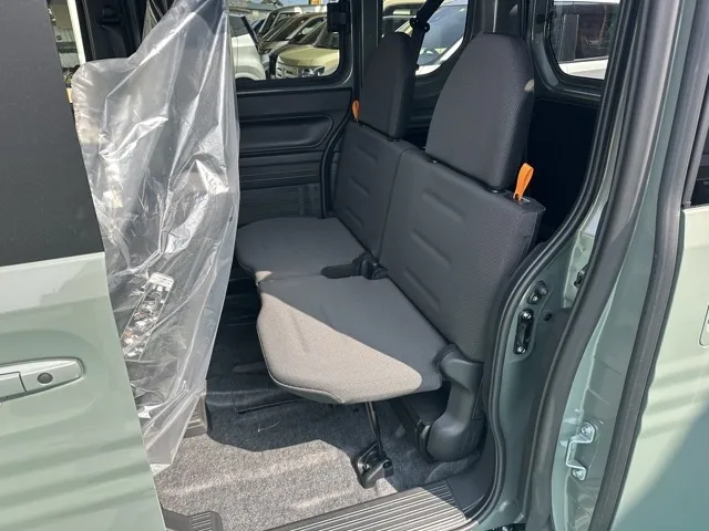 N-VAN(ホンダ)FUNターボ届出済未使用車 5