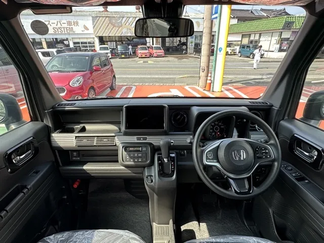 N-VAN(ホンダ)FUNターボ届出済未使用車 6