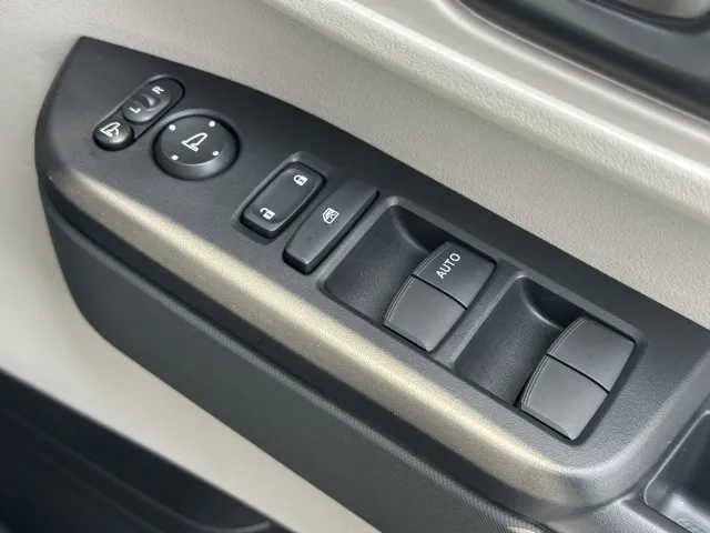 N-BOX(ホンダ)N-BOXディーラ-試乗車 13
