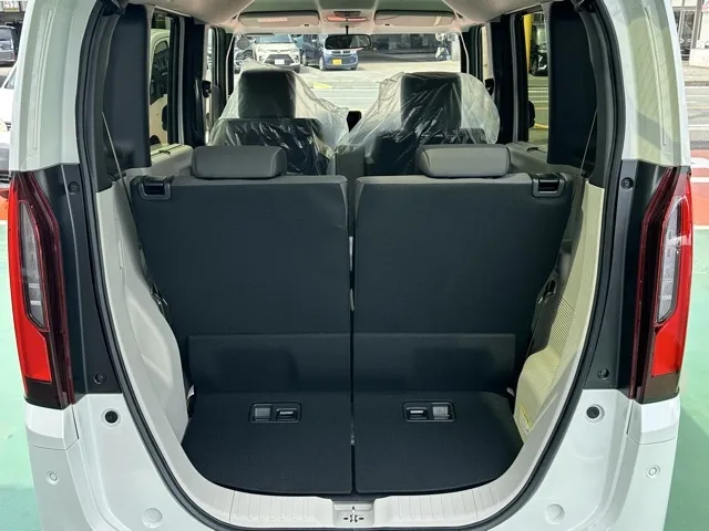 N-BOX(ホンダ)N-BOX届出済未使用車 9