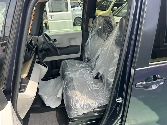 N-BOX(ホンダ)N-BOX届出済未使用車 3