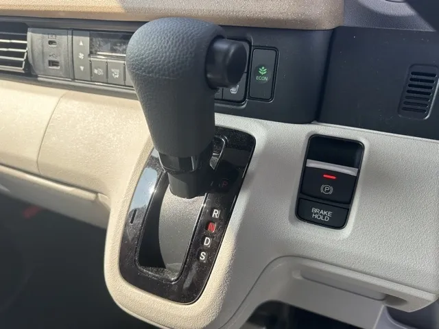 N-BOX(ホンダ)N-BOX中古車 16
