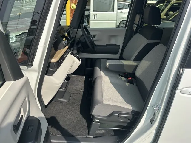 N-BOX(ホンダ)N-BOX中古車 3