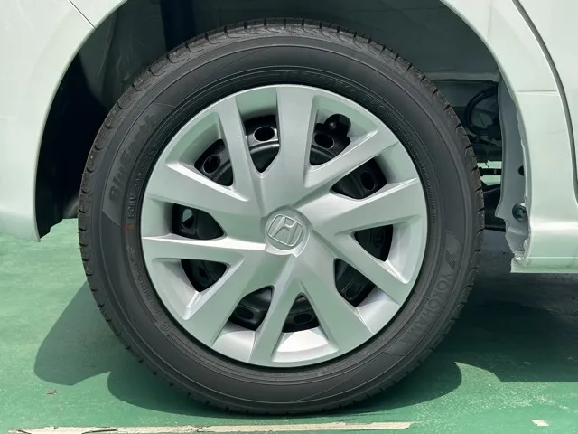 N-BOX(ホンダ)N-BOX コンフォートＰ届出済未使用車 13