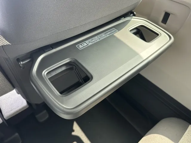 N-BOX(ホンダ)N-BOX コンフォートＰ届出済未使用車 8