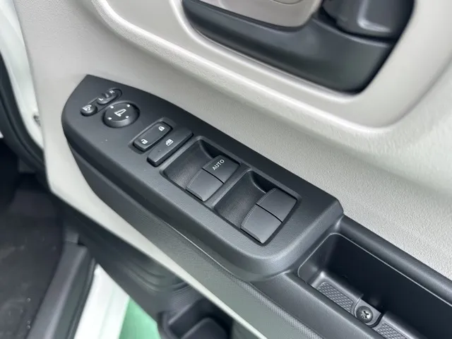 N-BOX(ホンダ)N-BOX コンフォートＰ届出済未使用車 14