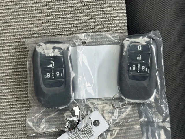 N-BOX(ホンダ)N-BOX コンフォートＰ届出済未使用車 24