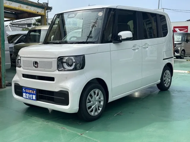 N-BOX(ホンダ)N-BOX コンフォートＰ届出済未使用車 1