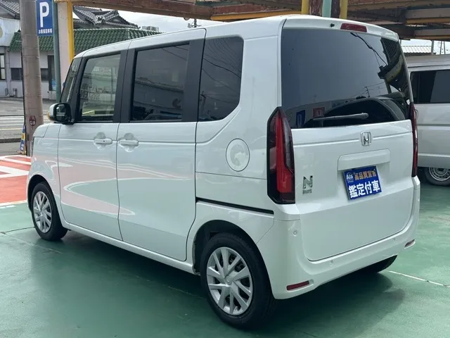 N-BOX(ホンダ)N-BOX コンフォートＰ届出済未使用車 2