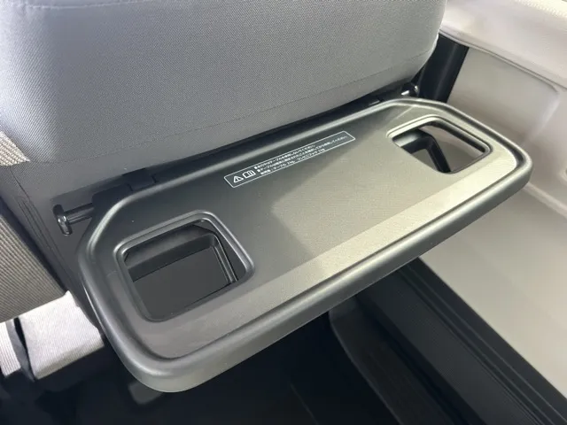 N-BOX(ホンダ)N-BOX コンフォートＰ届出済未使用車 8